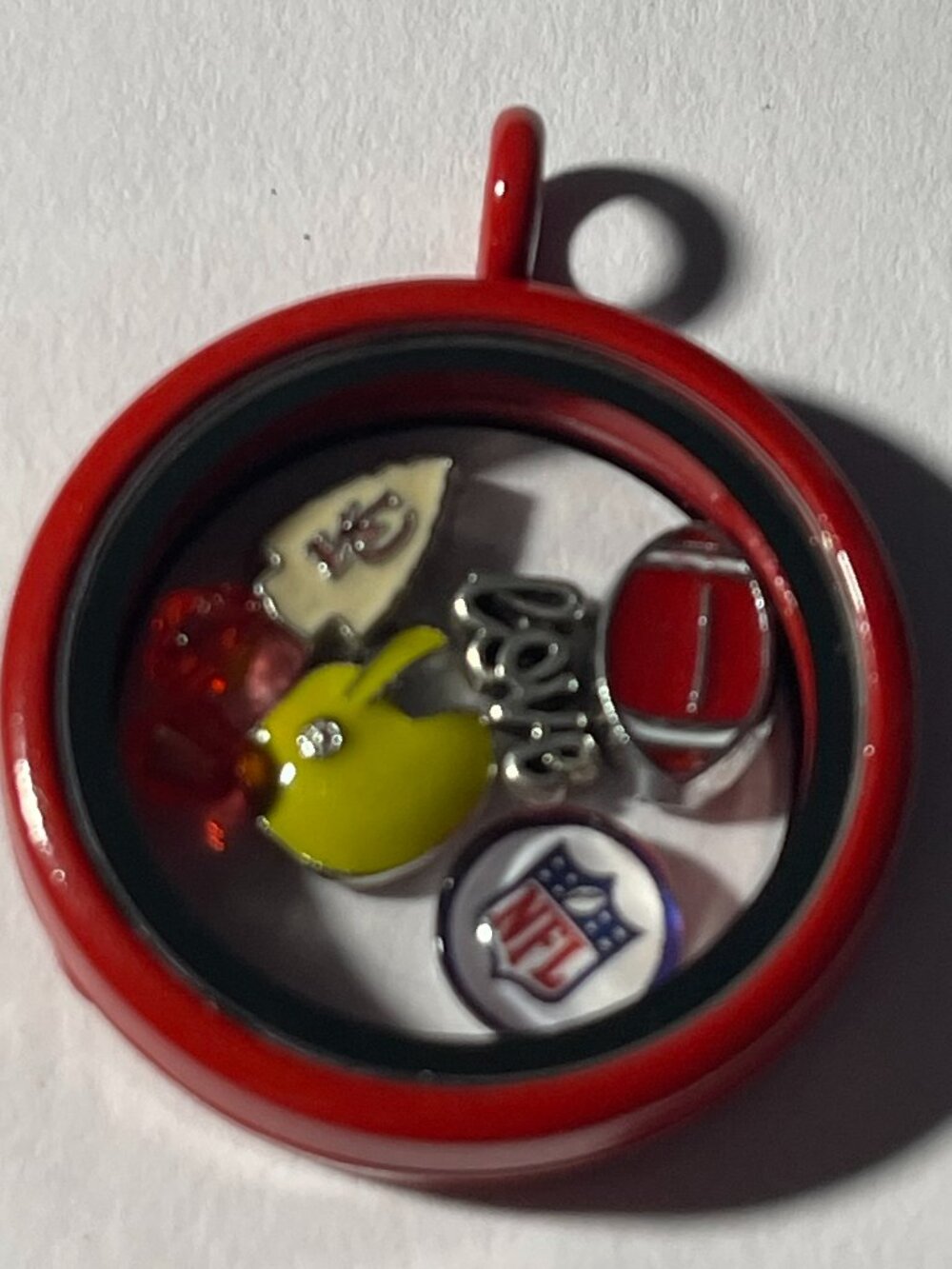 Kansas City Chiefs NFL Memory Charm Locket w/ 22 IN chain NEW